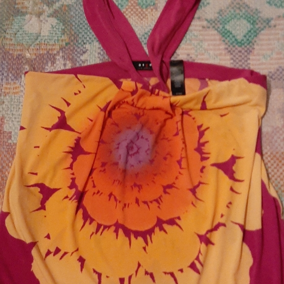 AXCESS top - Picture 4 of 4